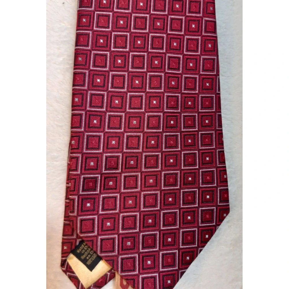 Donald Trump Signature Collection 100% Silk Red Geometric Check Neck Tie